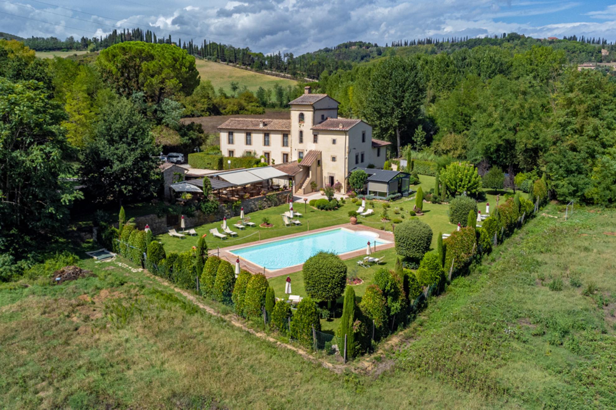 szd_Villa storica con ricettivita a San Gimignano_